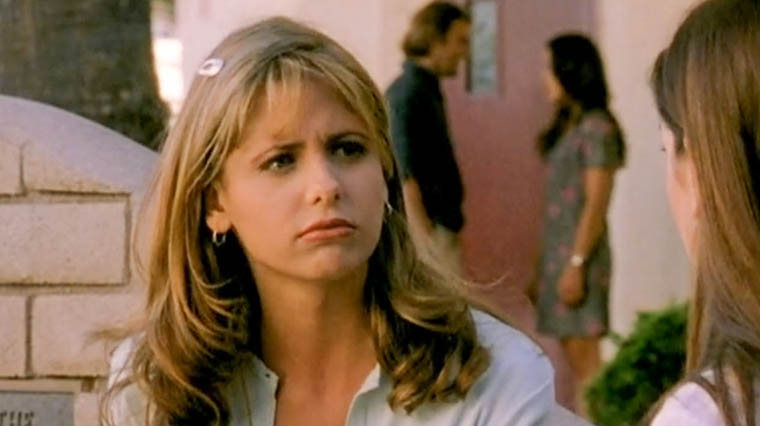 Buffy contre les vampires : aviez-vous remarqué cette énorme incohérence sur la date de naissance de Buffy ?