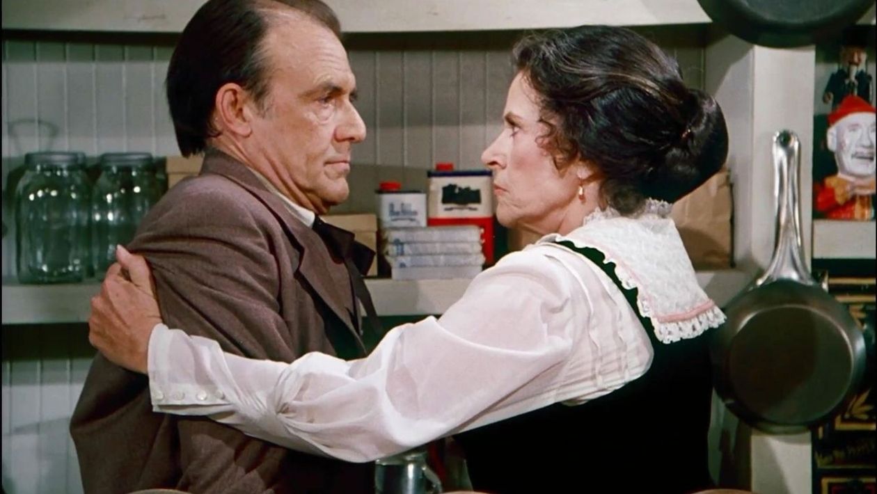 La Petite Maison dans la Prairie : pourquoi Katherine MacGregor (Harriet) et Richard Bull (Nels) ne s&rsquo;entendaient pas au début de la série