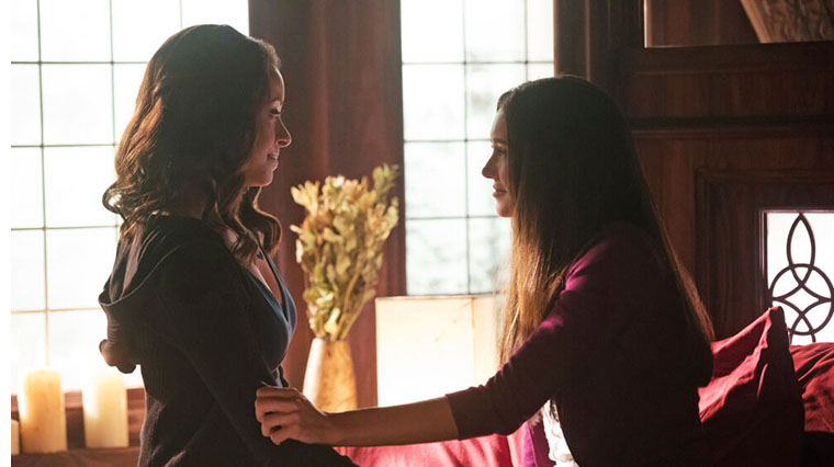 The Vampire Diaries : mais comment Bonnie a-t-elle rompu le sort qui la liait à Elena à la fin de la série ?