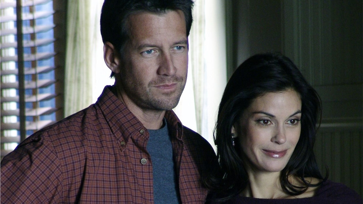 Desperate Housewives : Teri Hatcher et James Denton avaient-ils un crush l’un sur l’autre pendant la série ? Ils répondent