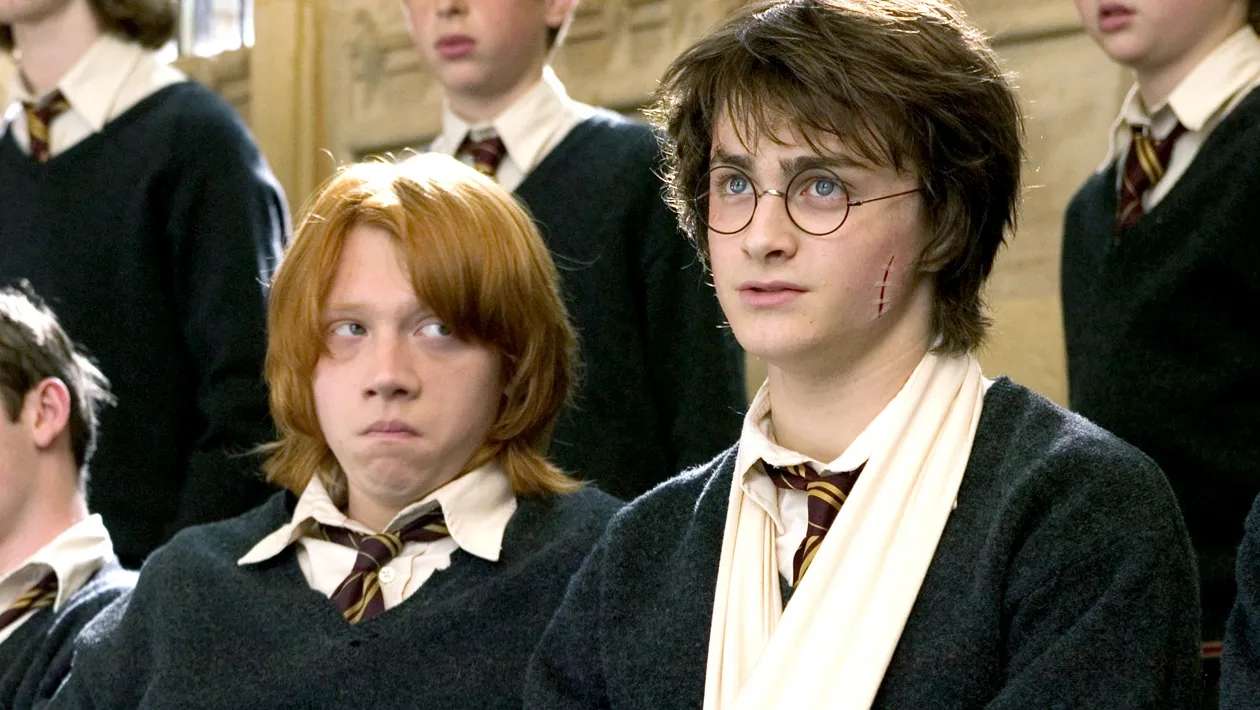Harry Potter : pourquoi les acteurs ont-ils des coiffures étranges dans La  Coupe de Feu ?