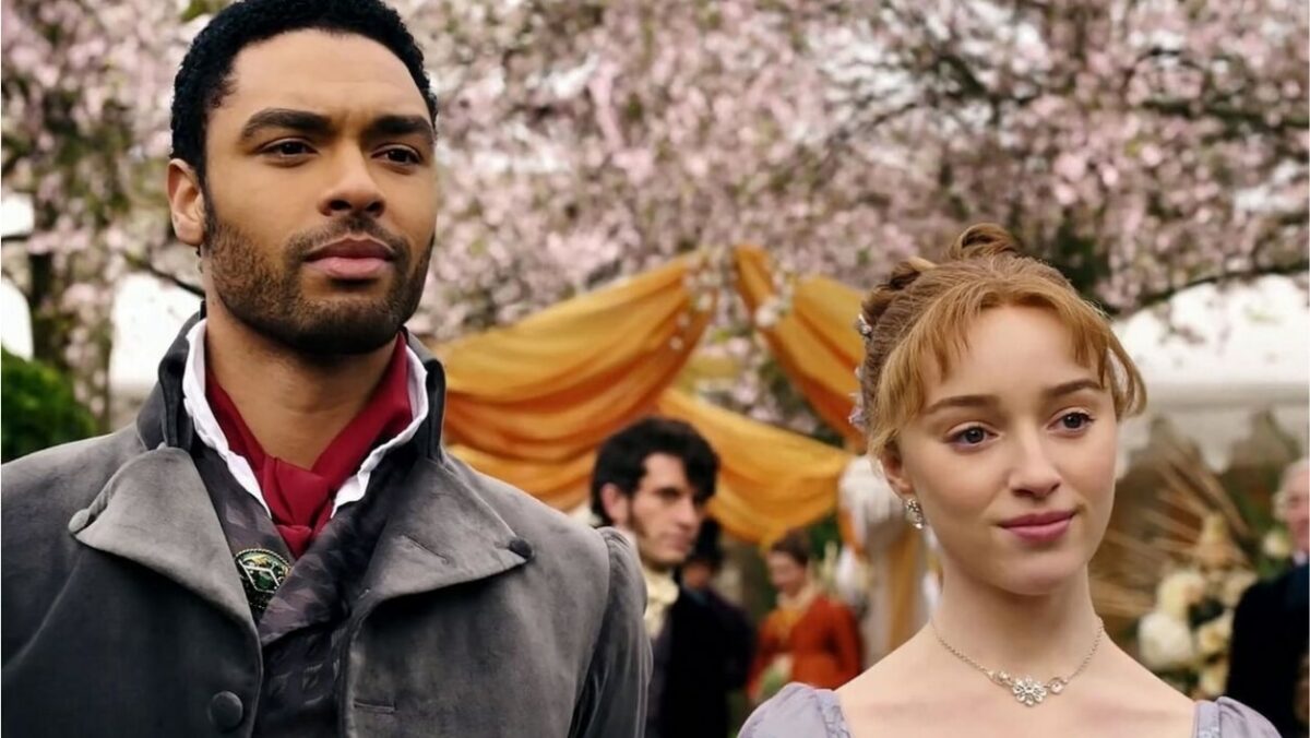 La Chronique des Bridgerton : où en seront Daphne et Simon dans la saison 2 ? Phoebe Dynevor répond