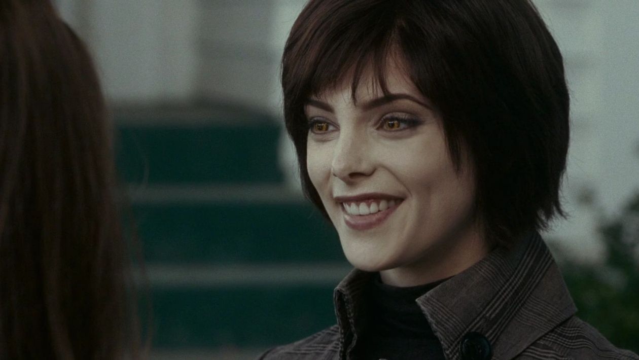 Twilight : bientôt une adaptation série ? Ashley Greene (Alice Cullen) est pour