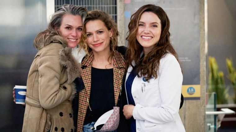 Les Frères Scott : Sophia Bush, Hilarie Burton et Bethany Joy Lenz se confient sur leurs retrouvailles émouvantes