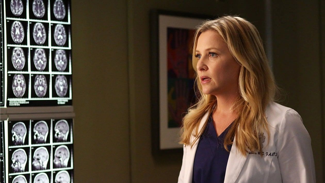 Jessica Capshaw (Arizona) back in the series?  The photos that sow doubt