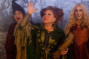 Hocus Pocus 2 : les soeurs Sanderson sont de retour dans une bande-annonce ensorcelée