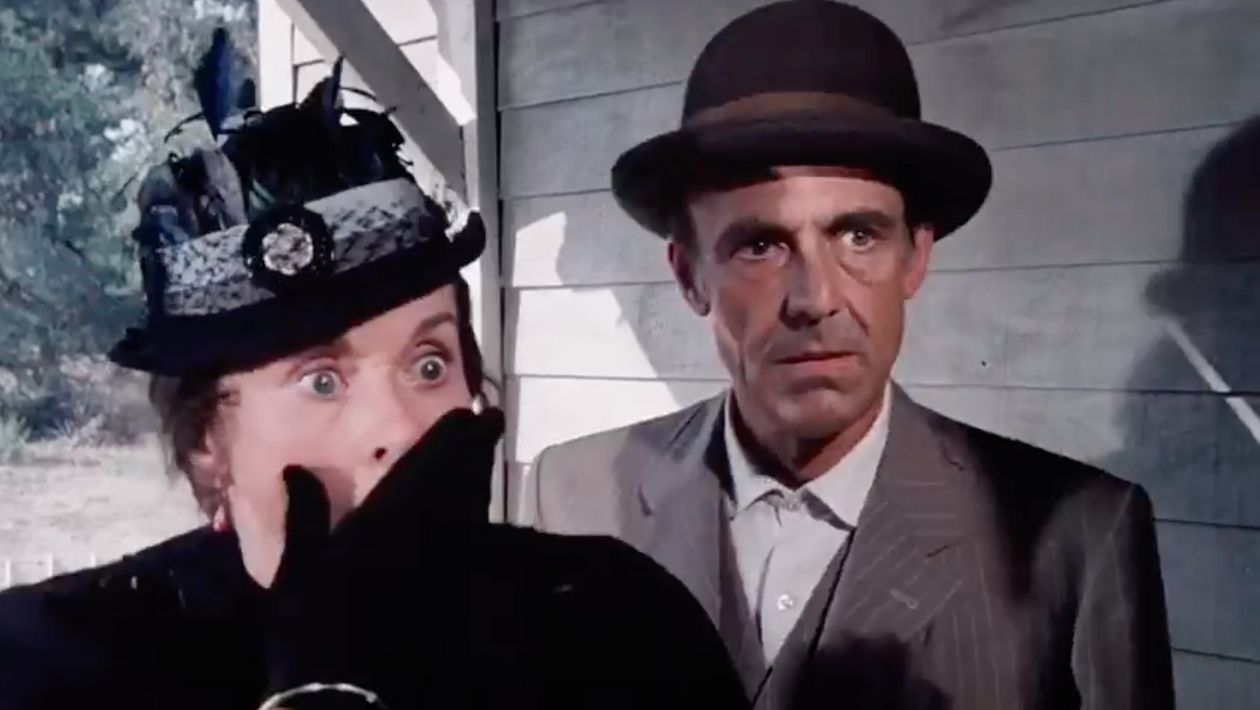 La Petite Maison dans la Prairie : ce n’est pas Katherine MacGregor dans cette scène, l&rsquo;aviez-vous remarqué ?