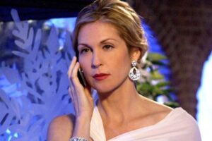 Gossip Girl : la raison derrière l&rsquo;absence de Kelly Rutherford (Lily) au début de la saison 3