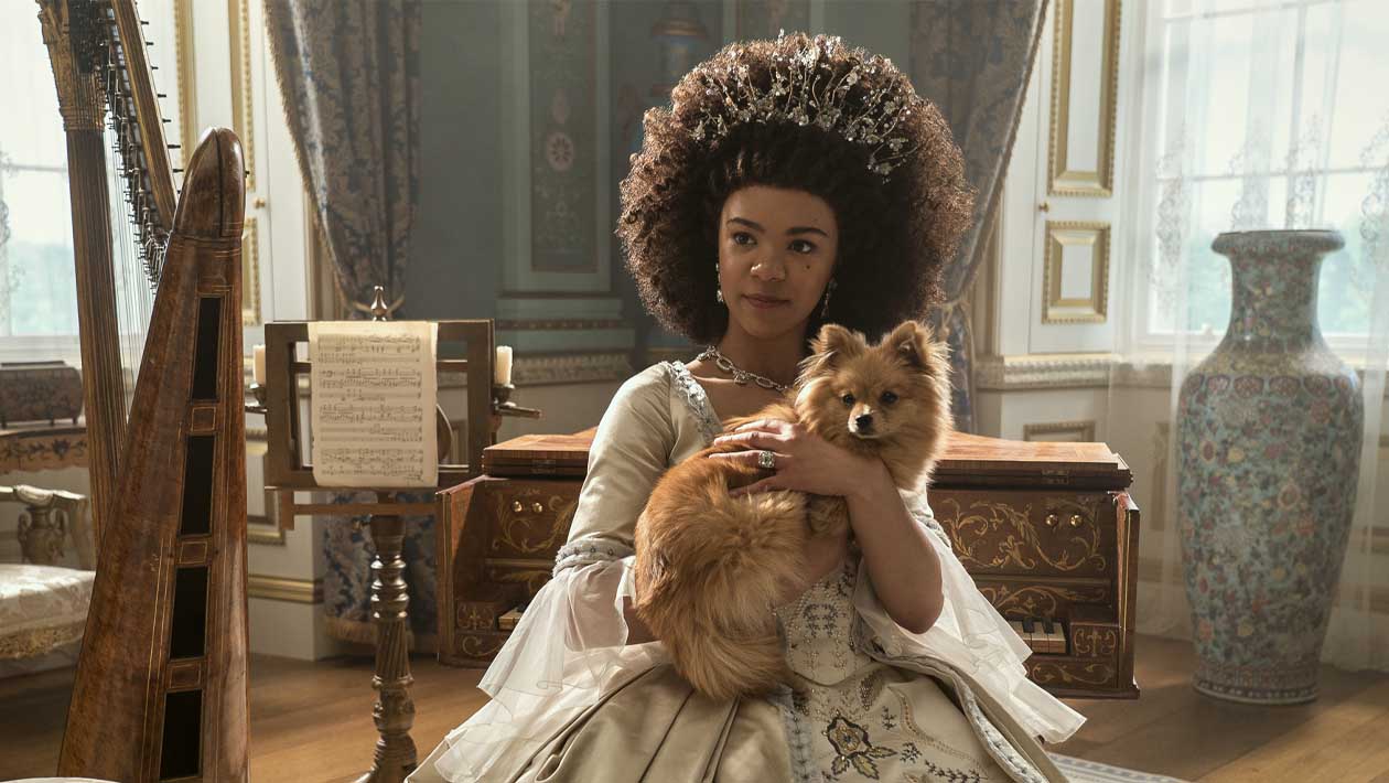 La Reine Charlotte : le spin-off de Bridgerton se dévoile dans une bande-annonce romantique