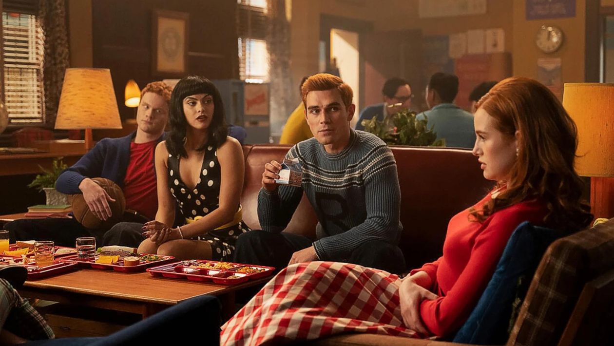 10 objets que les fans de Riverdale doivent absolument avoir