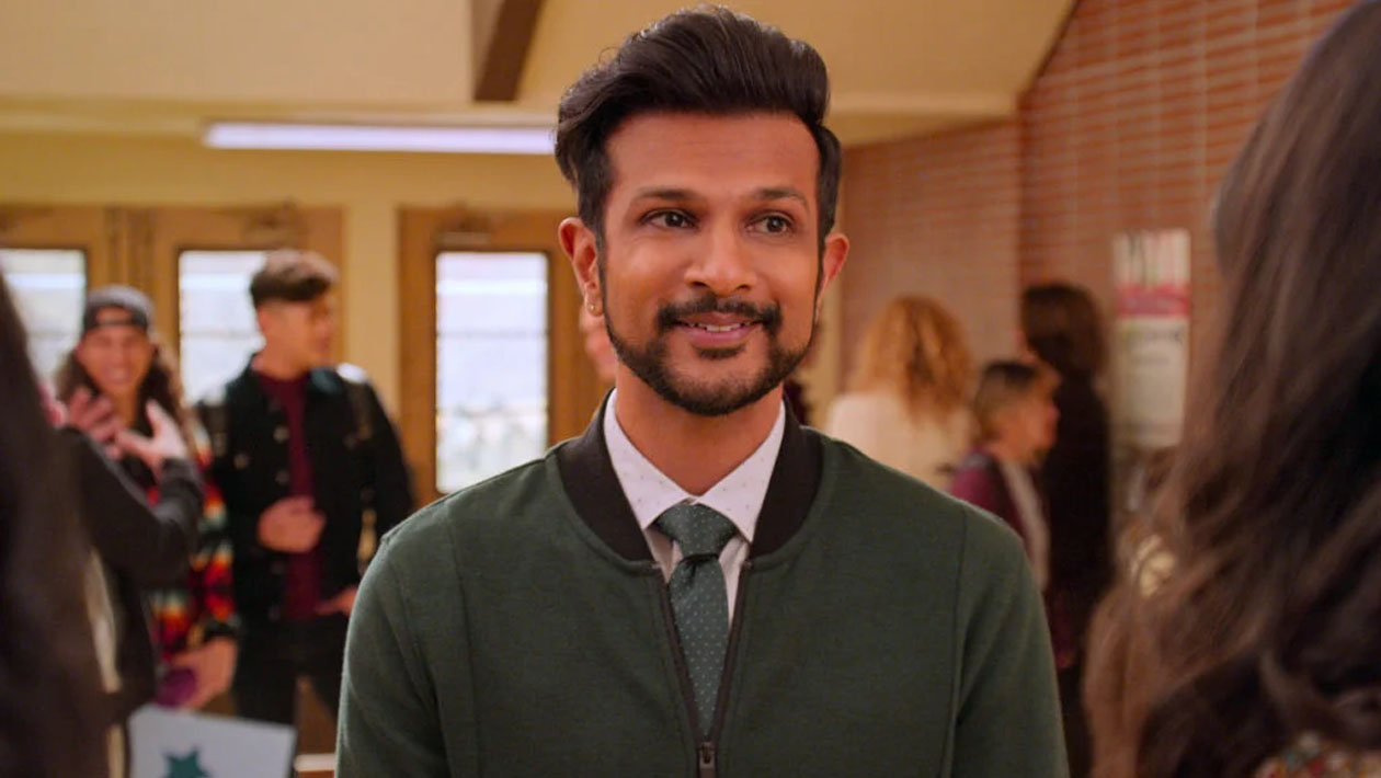 Mes Premières Fois : pourquoi Manish (Utkarsh Ambudkar) est-il absent de la saison 4 ?