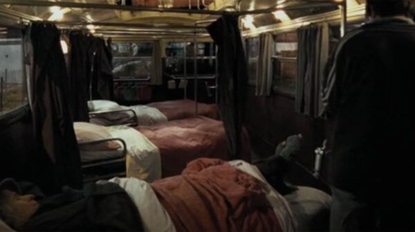 les-lits-du-magicobus-dans-harry-potter-et-le-prisonnier-dazkaban