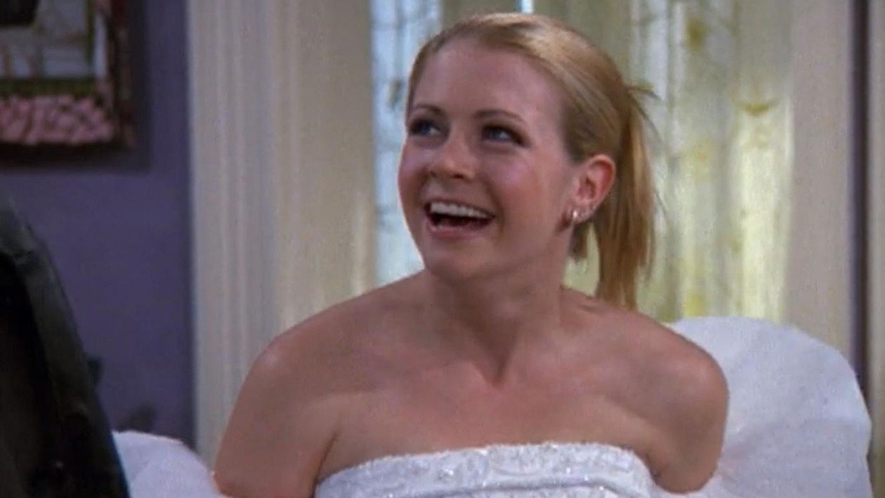 Melissa Joan Hart (Sabrina) en couple avec un acteur de séries des années 90, elle se confie