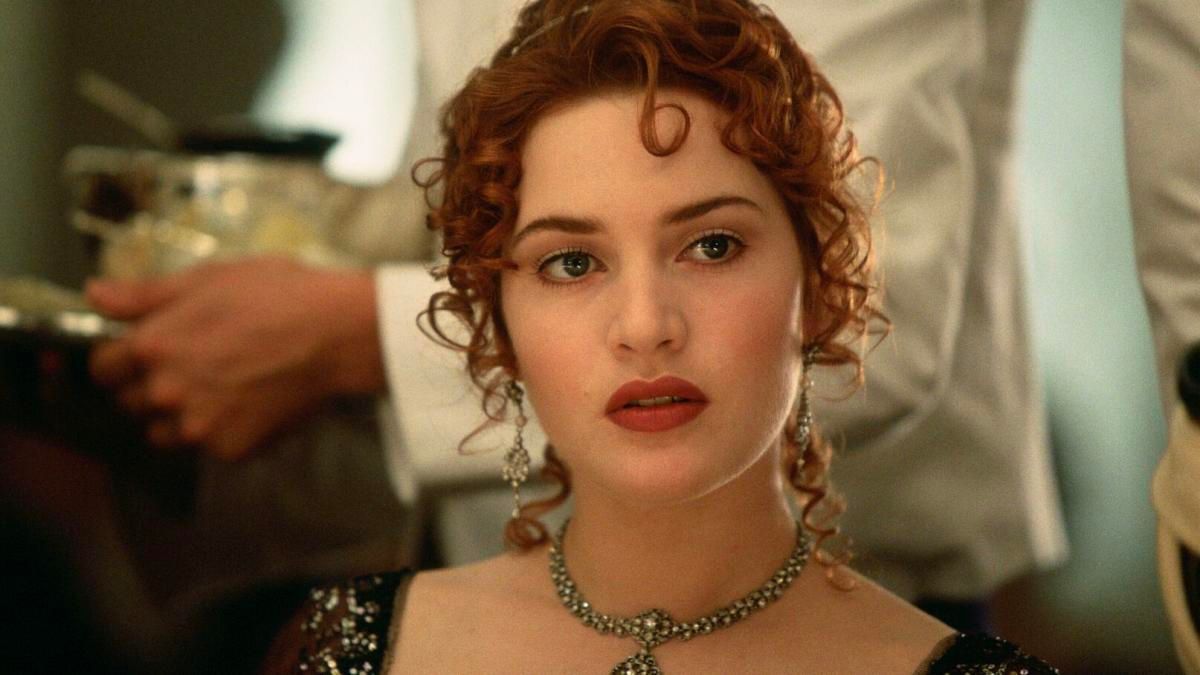 « Il perdait la tête, criait et hurlait »: Kate Winslet balance sur l&rsquo;ambiance de tournage du film Titanic