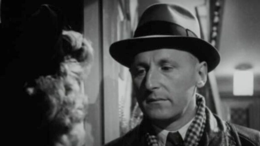 Bourvil en Marcel Martin dans La Traversée de Paris