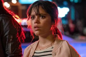 « C’est dégoutant, terrifiant, malsain ! » : Jenna Ortega révèle le traumatisme qui l&rsquo;a poussée à quitter Twitter