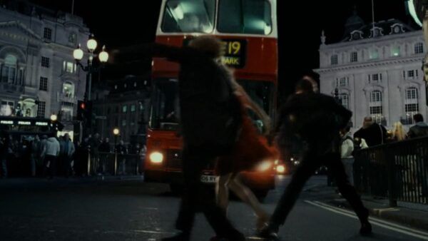 bus-19-harry-potter-et-les-reliques-de-la-mort