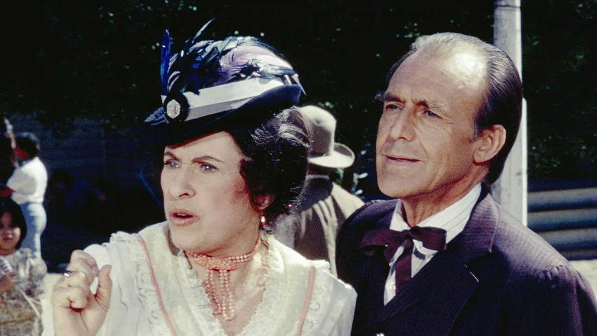 La Petite Maison dans la Prairie : pourquoi Michael Landon voulait-il virer Katherine MacGregor (Madame Oleson) de la série ?