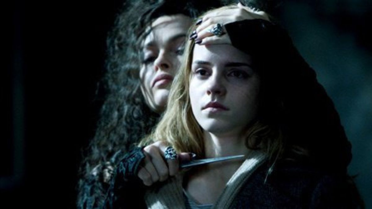 Harry Potter et les Reliques de la Mort partie 1 : qu&rsquo;arrive-t-il vraiment à Hermione dans les livres lorsqu&rsquo;elle est torturée par Bellatrix ?