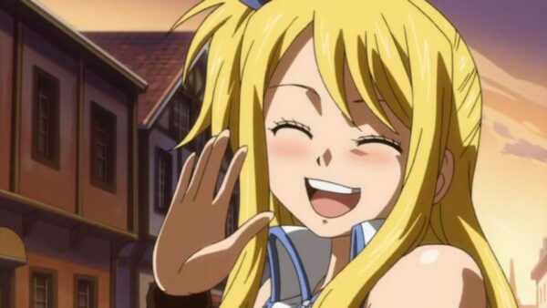 lucy-souriante-mage-fairy-tail