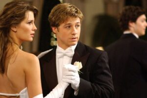 Newport Beach : Mischa Barton (Marissa) révèle avoir été en couple avec Ben McKenzie (Ryan)