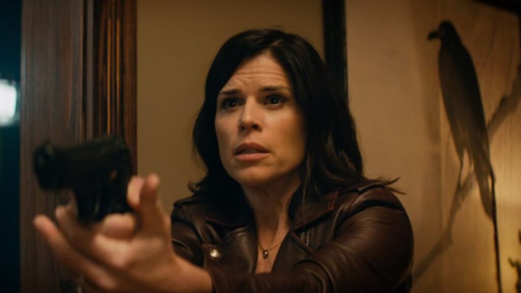 Neve Campbell dans Scream 5.