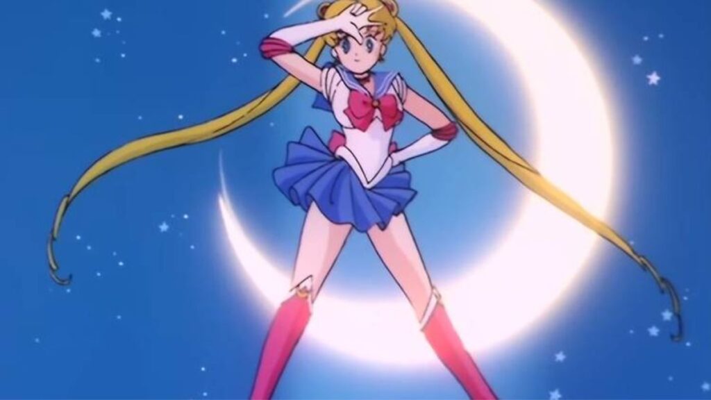Usagi Tsukino, posant devant la lune dans l'anime Sailor Moon