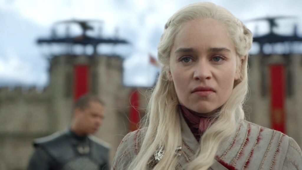 Emilia Clarke dans Game of Thrones en Daenerys