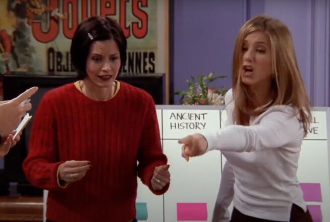 Friends : pourquoi l&rsquo;appartement de Monica est violet ?