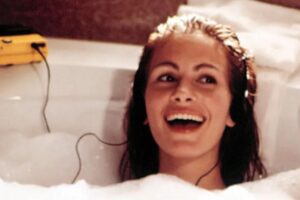 Pretty Woman : pourquoi la scène culte du bain a été un désastre à tourner pour Julia Roberts ?