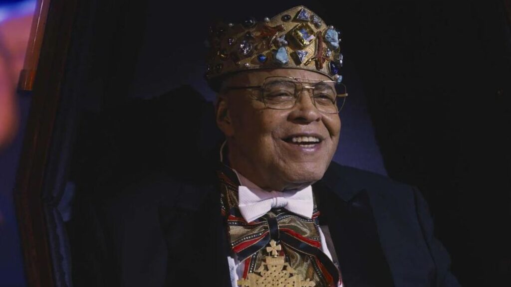 James Earl Jones dans Un Prince à New York.