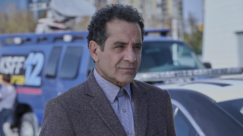 Tony Shalhoub dans Monk le retour.