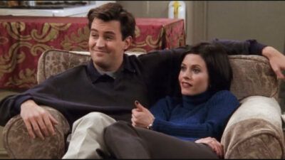 Seul quelqu'un qui a vu 10 fois Friends aura 10/10 à ce quiz sur Chandler et Monica