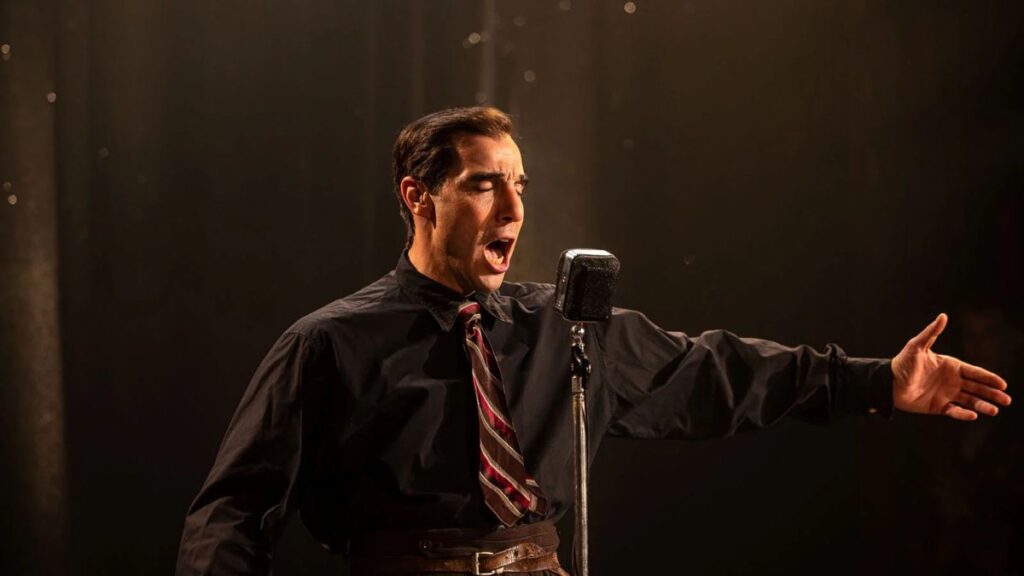 Tahar Rahim dans le biopic Monsieur Aznavour