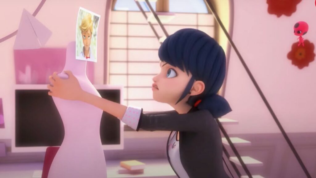 Marinette qui essaie de dire Je t'aime à Adrien dans Miraculous 