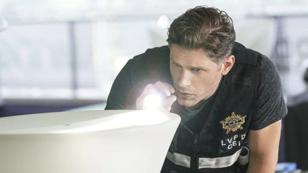 Matt Lauria dans Les Experts Las Vegas