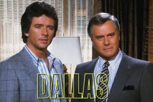 Dallas : « Il buvait 3 ou 4 bouteilles de champagne par jour », Patrick Duffy (Bobby) balance sur Larry Hagman (J.R.)