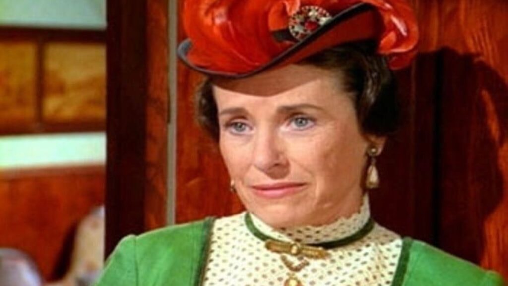 (Katherine MacGregor) dans La Petite Maison dans la Prairie